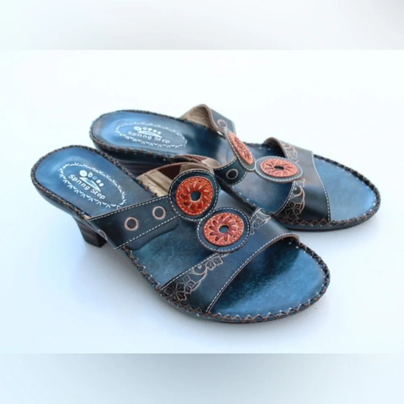 Spring Step sandals - Picture 8 of 12